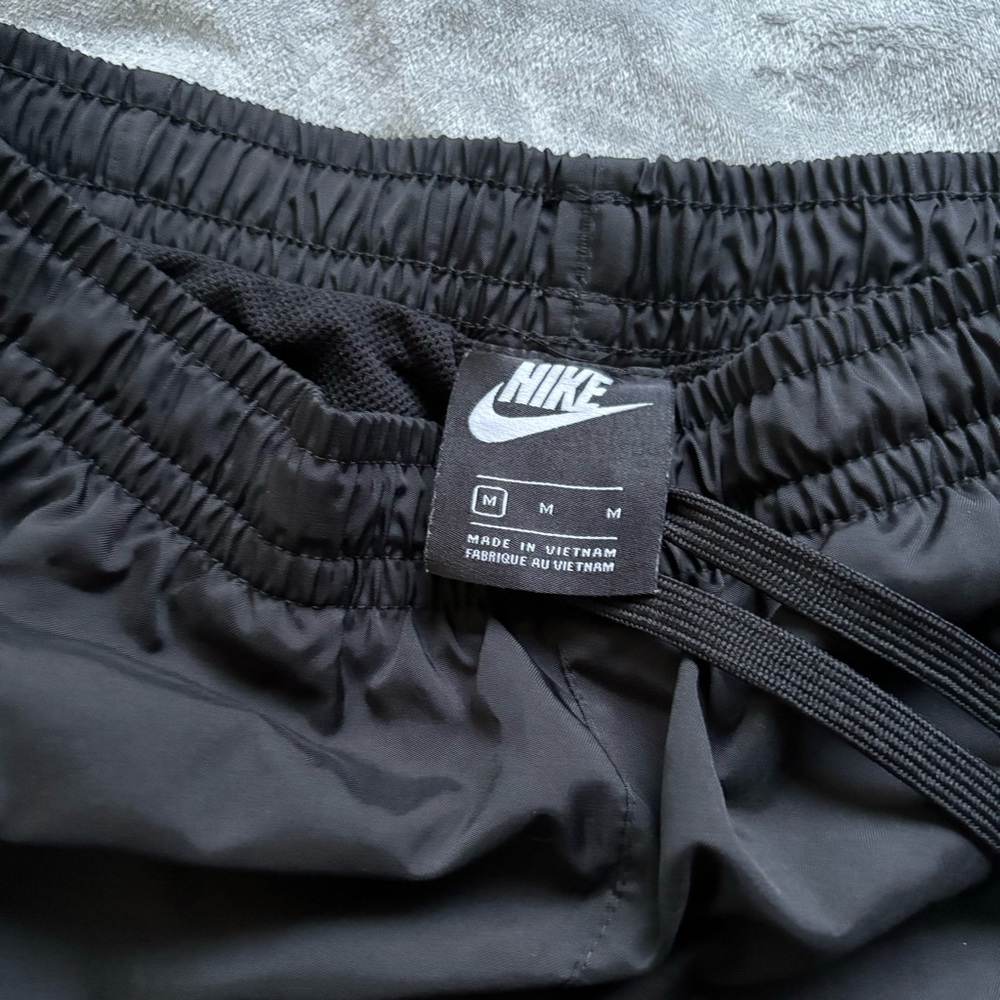 Nike Shorts - Picture 3 of 6